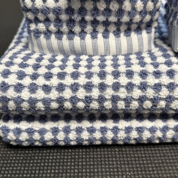 8 Pc. DKNY Monet Tile Blue White Squares Dots Stripes Towel Set Towels Gingham - Picture 3 of 11